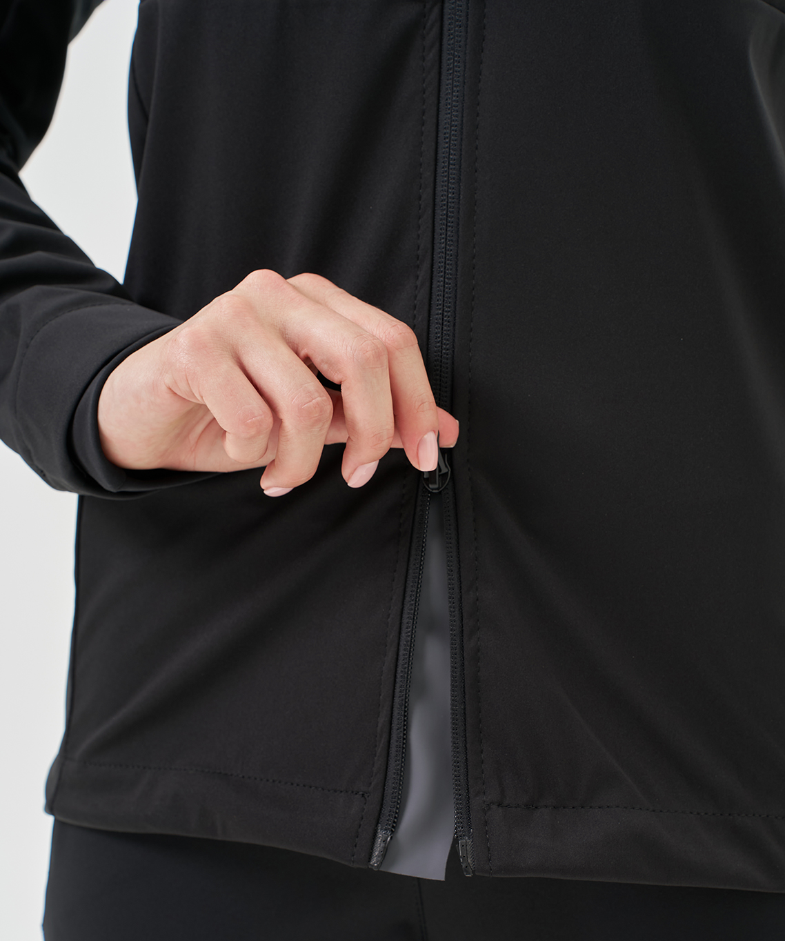 Тренировочная куртка Nordski PRO TOUR HOOD Black W